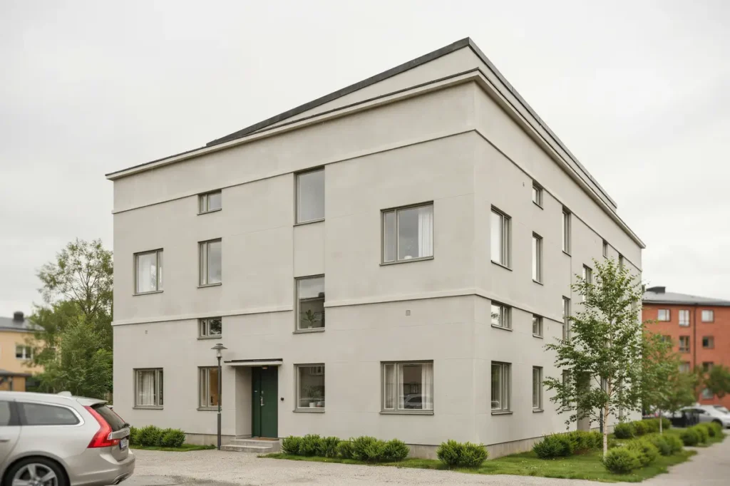 fasadrenovering och f nsterbyte p bostadsr ttshus i sundbyberg
